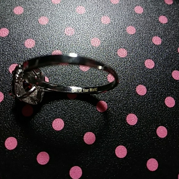 SOLD Little Mermaid ring... Ariels Engagement ring - Picture 4 of 5